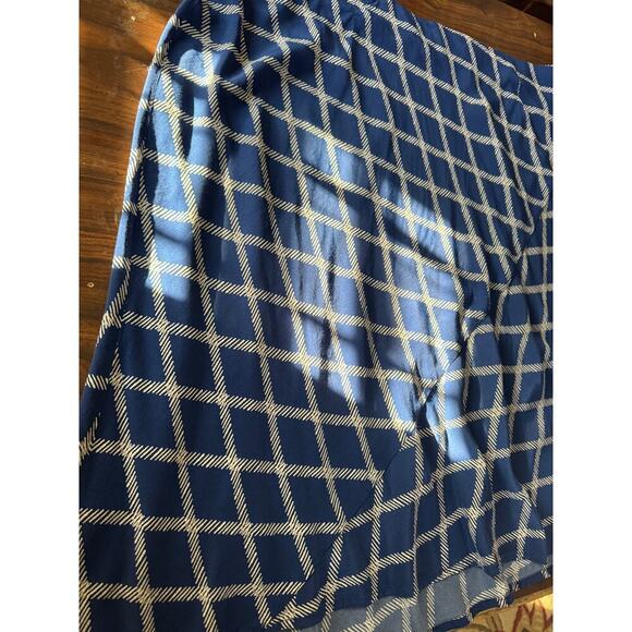 Ava & Viv Blue Abstract Print Bias-Cut Skirt - Size 3XL - Picture 3 of 5